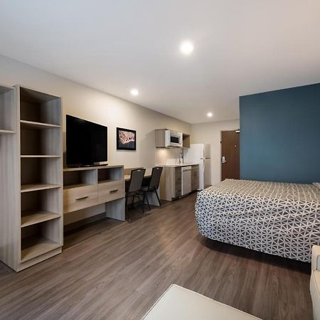 Woodspring Suites East Lansing - University Area ภายนอก รูปภาพ