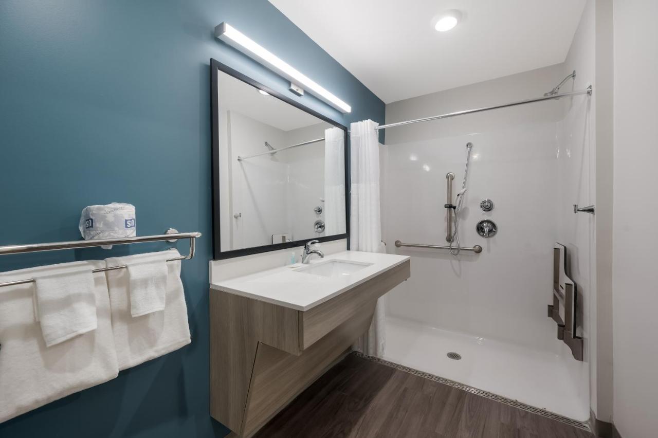 Woodspring Suites East Lansing - University Area ภายนอก รูปภาพ