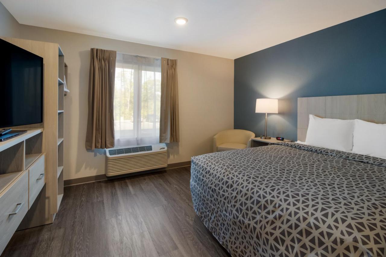 Woodspring Suites East Lansing - University Area ภายนอก รูปภาพ