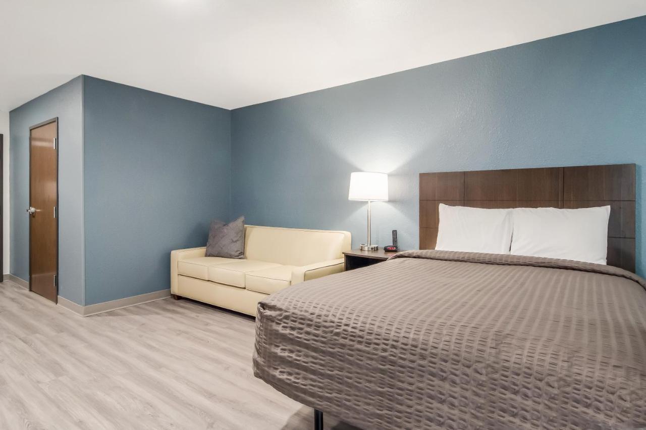 Woodspring Suites East Lansing - University Area ภายนอก รูปภาพ