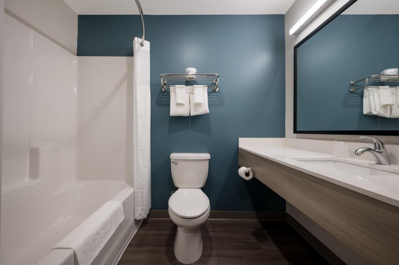Woodspring Suites East Lansing - University Area ภายนอก รูปภาพ